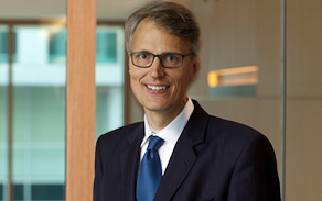 Attorney Dr. Karsten Königer, Dipl.-Phys. Attorney Dr. Karsten Königer, Dipl.-Phys.