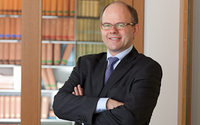 Attorney Dr. Martin Kefferpütz Attorney Dr. Martin Kefferpütz
